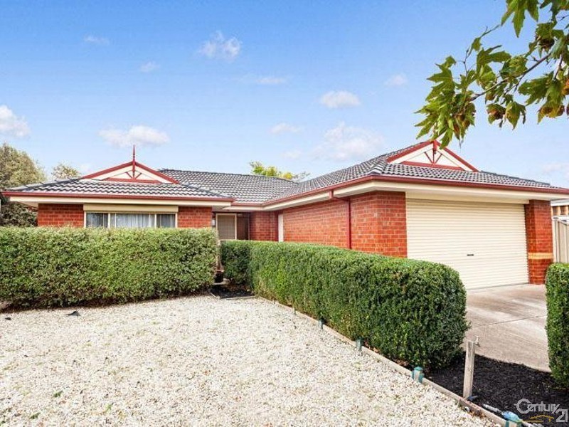 22 Beveridge Court, Point Cook VIC 3030