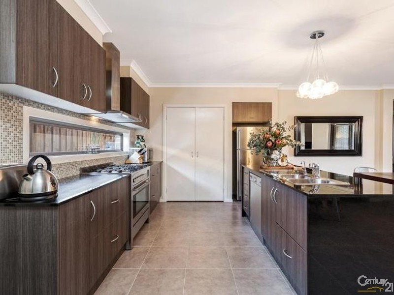 15 Daisy Drive, Point Cook VIC 3030