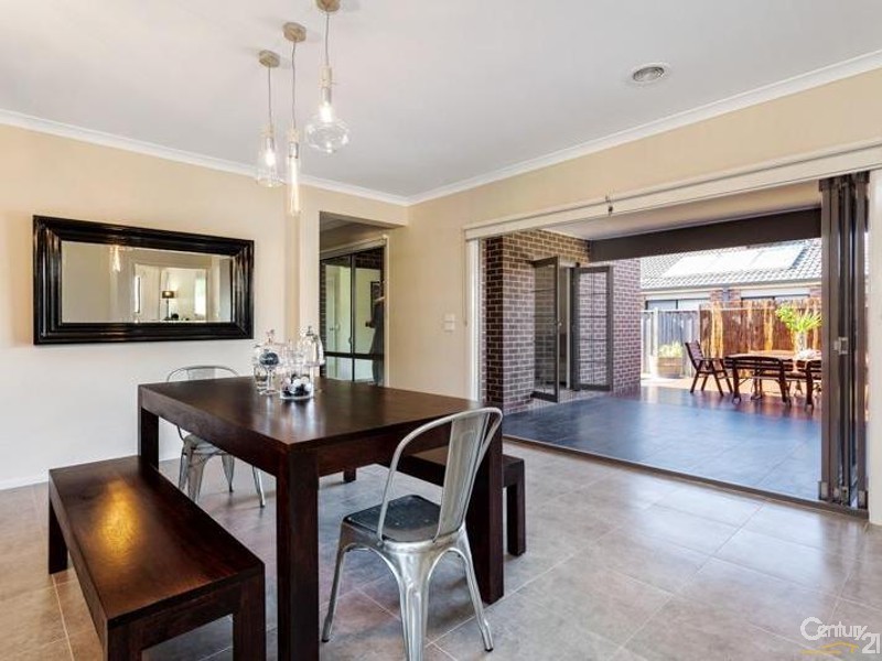 15 Daisy Drive, Point Cook VIC 3030