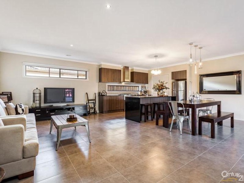 15 Daisy Drive, Point Cook VIC 3030