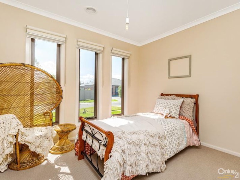 15 Daisy Drive, Point Cook VIC 3030