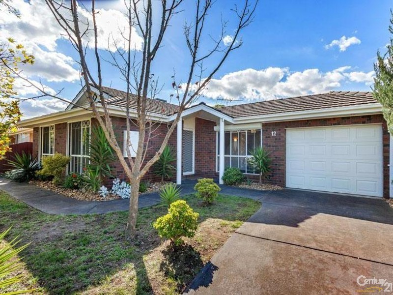 12 Thames Boulevard, Werribee VIC 3030
