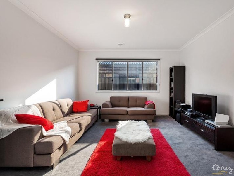 28 Atkinson Close, Point Cook VIC 3030