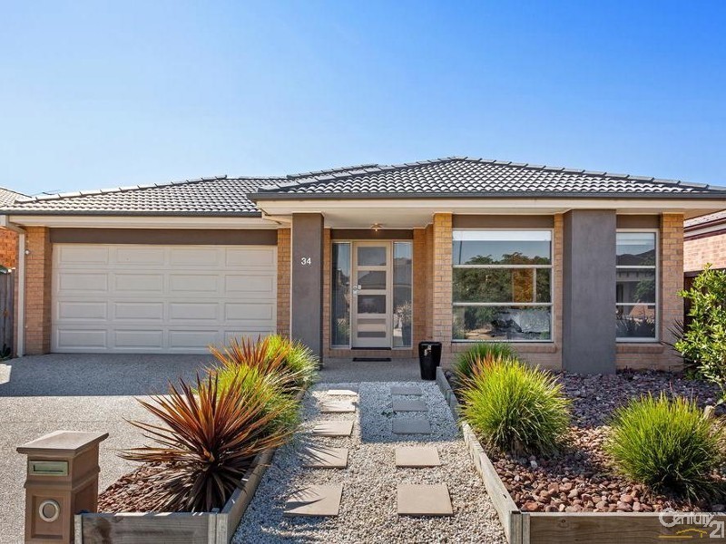 34 Hugo Drive, Point Cook VIC 3030