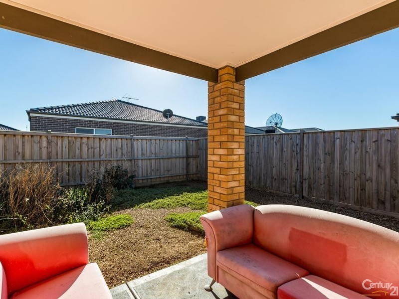 34 Barmera Way, Truganina VIC 3029