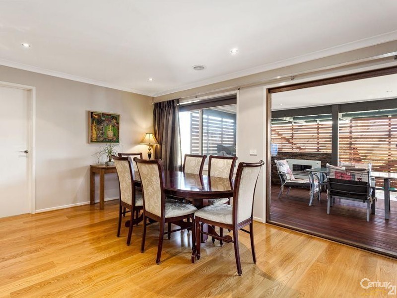 23 Malibu Boulevard, Point Cook VIC 3030