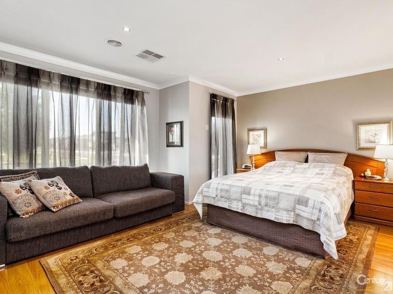 23 Malibu Boulevard, Point Cook VIC 3030