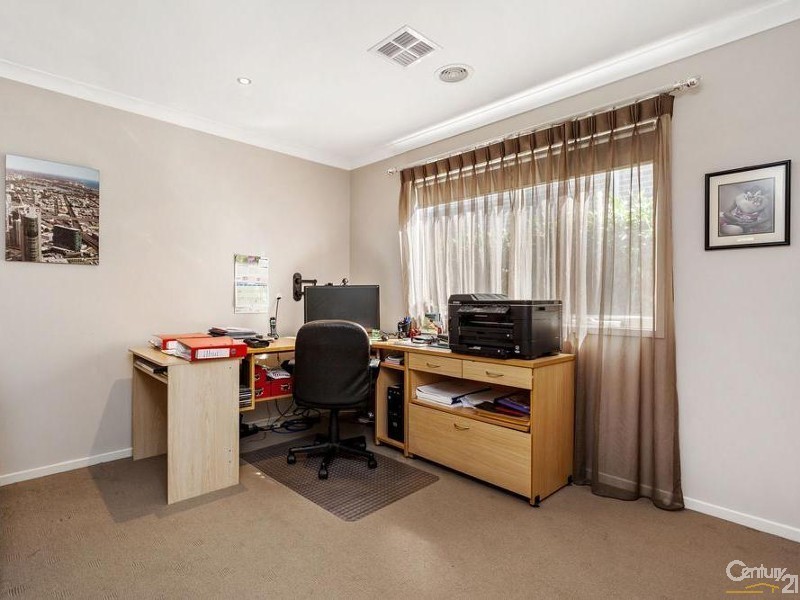 23 Malibu Boulevard, Point Cook VIC 3030