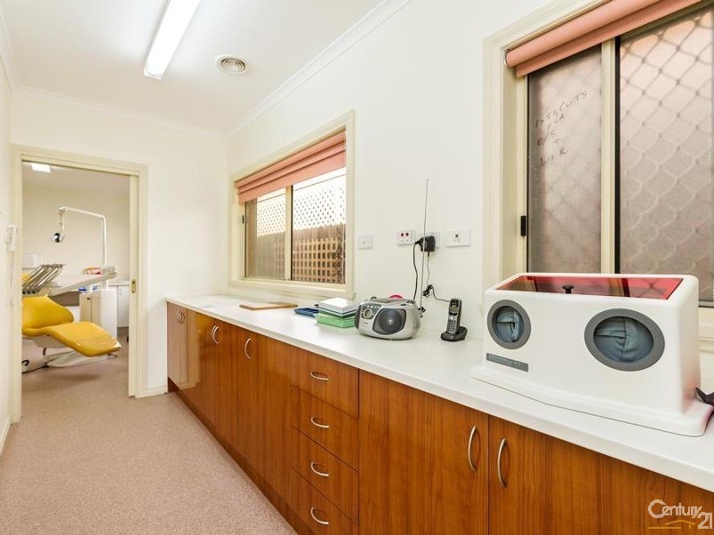 5 Boardwalk Boulevard, Point Cook VIC 3030