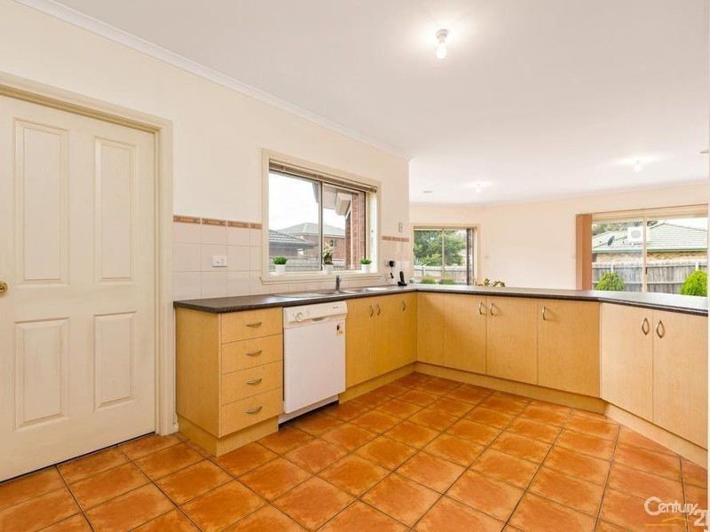 5 Boardwalk Boulevard, Point Cook VIC 3030