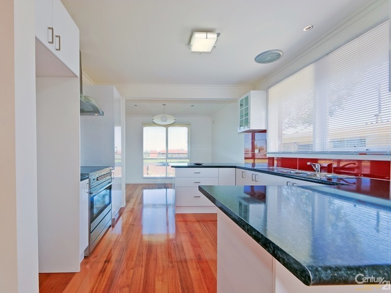 74 Central Avenue, Altona Meadows VIC 3028