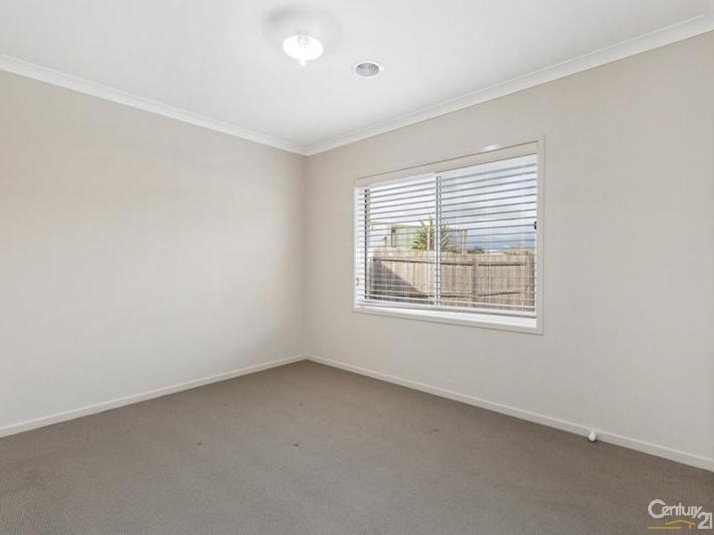 81 Rose Grange, Tarneit VIC 3029