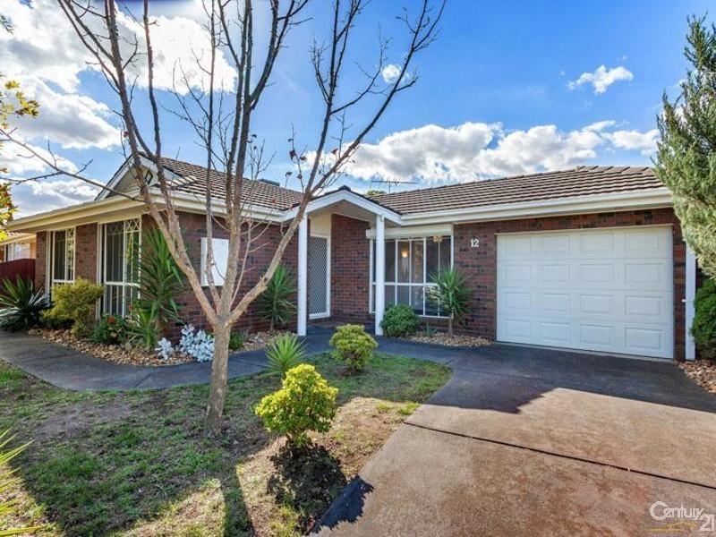 12 Thames Boulevard, Werribee VIC 3030