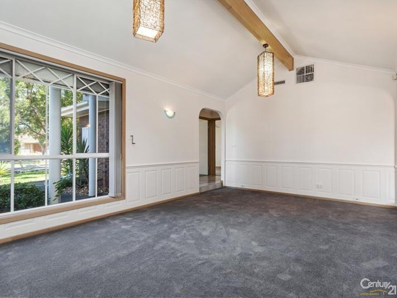12 Thames Boulevard, Werribee VIC 3030