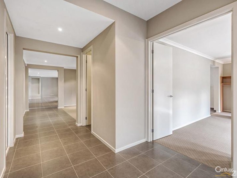 5 Kellerman Drive, Point Cook VIC 3030