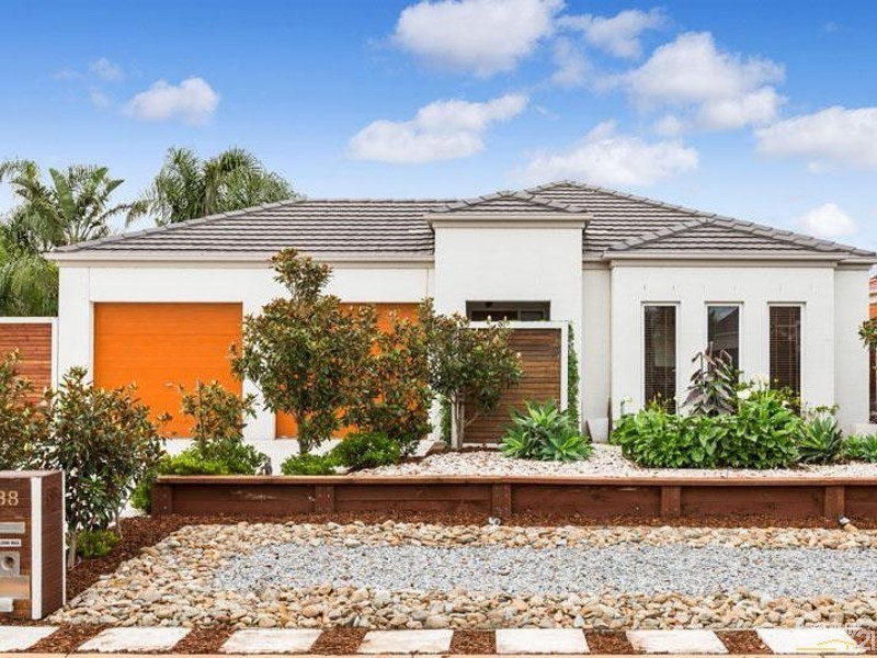 38 Drysdale Crescent, Point Cook VIC 3030