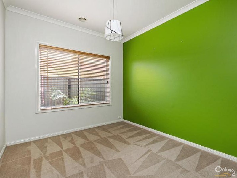 38 Drysdale Crescent, Point Cook VIC 3030