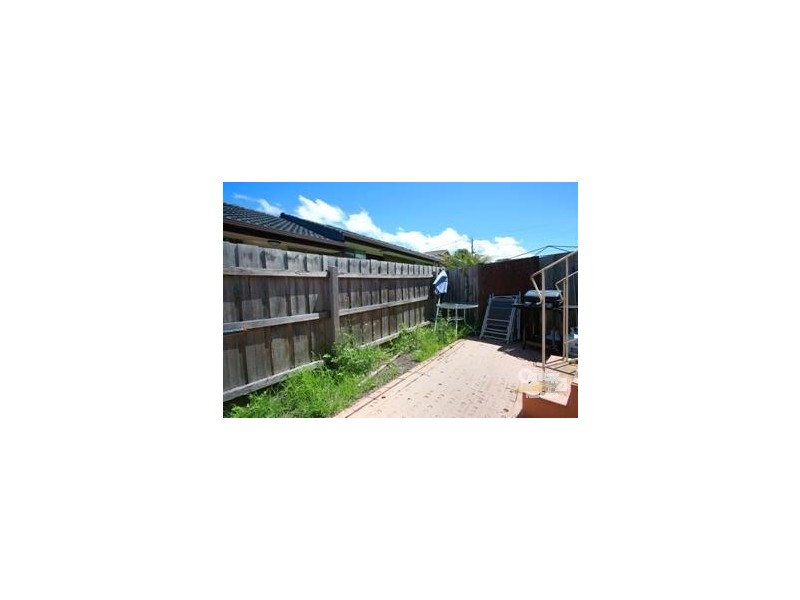 3/13 Rhoden Crt, Dandenong North VIC 3175