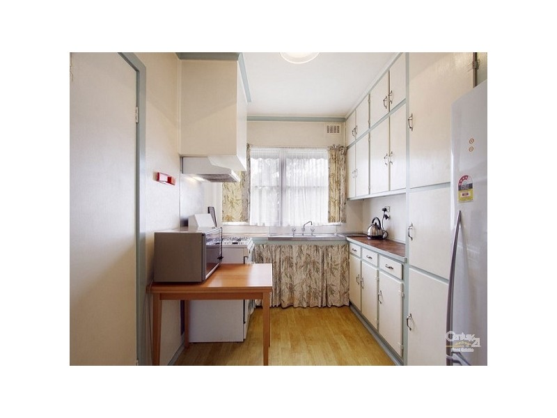 31 Ti Tree Drive, Doveton VIC 3177