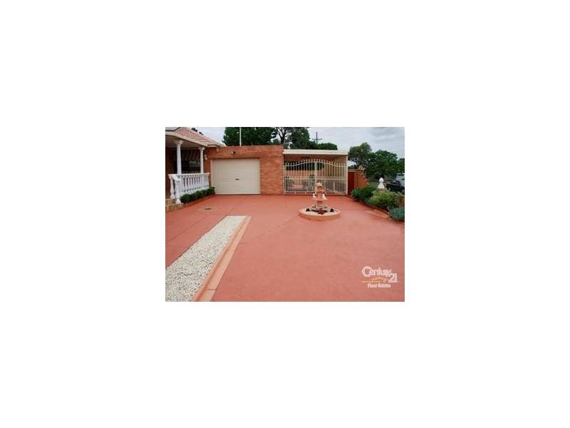 17 Boronia Ave, Dandenong North VIC 3175