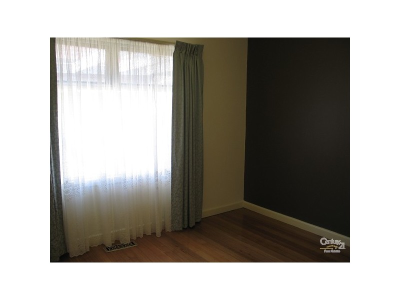 5 Dawson Court, Clayton VIC 3168