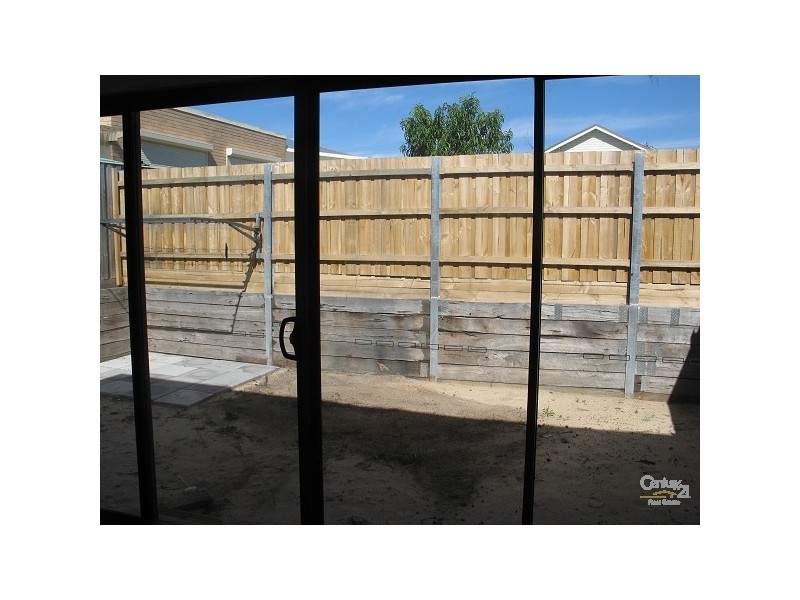 5b Dawson Court, Clayton VIC 3168