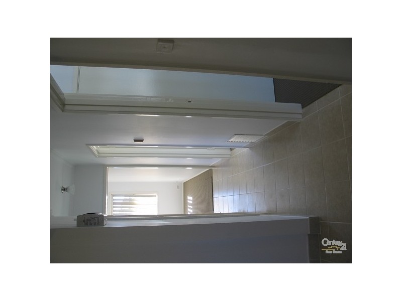 2/7 Haresta Ave, Dandenong South VIC 3175