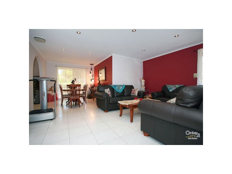 1 Torquay Ct, Endeavour Hills VIC 3802