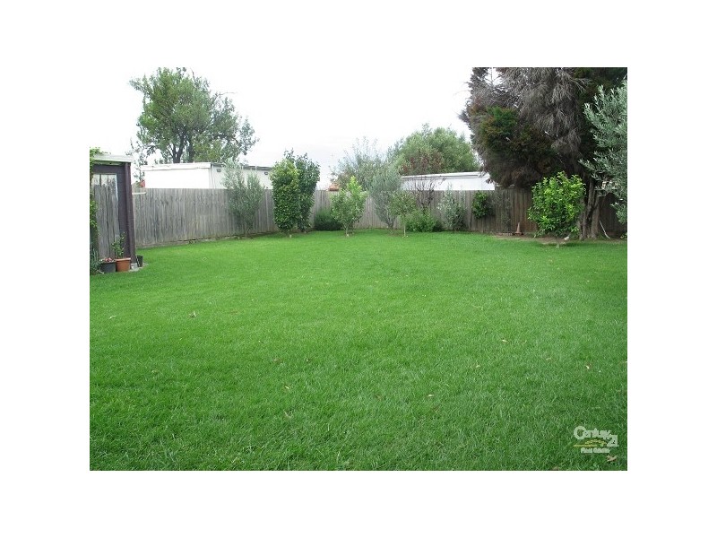 21 Photinia Street, Doveton VIC 3177