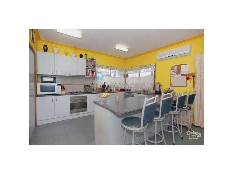 37 Ross Street, Dandenong VIC 3175