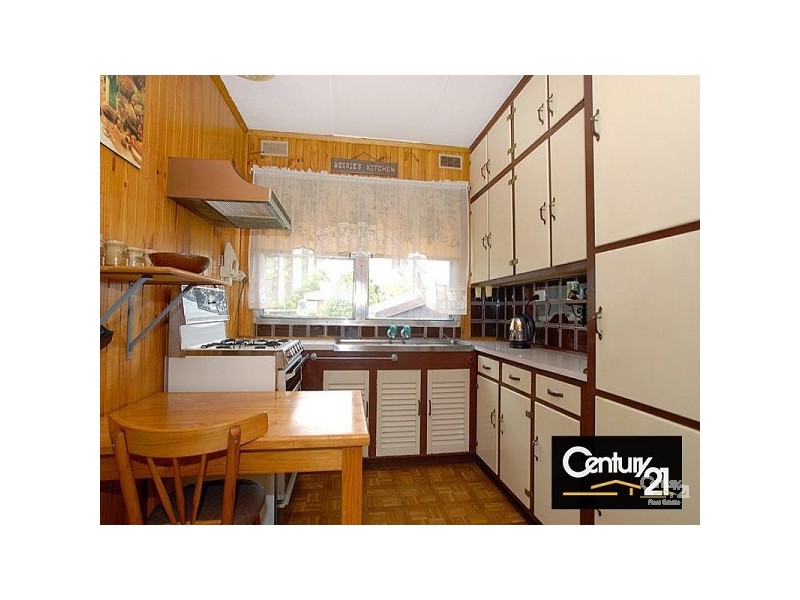 24 Ti Tree Drive, Doveton VIC 3177