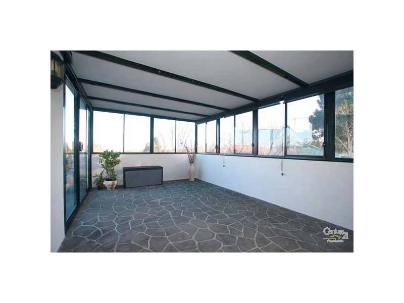 7 Glendale Crescent, Berwick VIC 3806