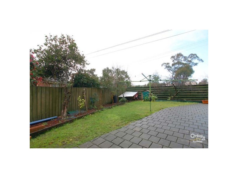 5 Antrim Close, Endeavour Hills VIC 3802