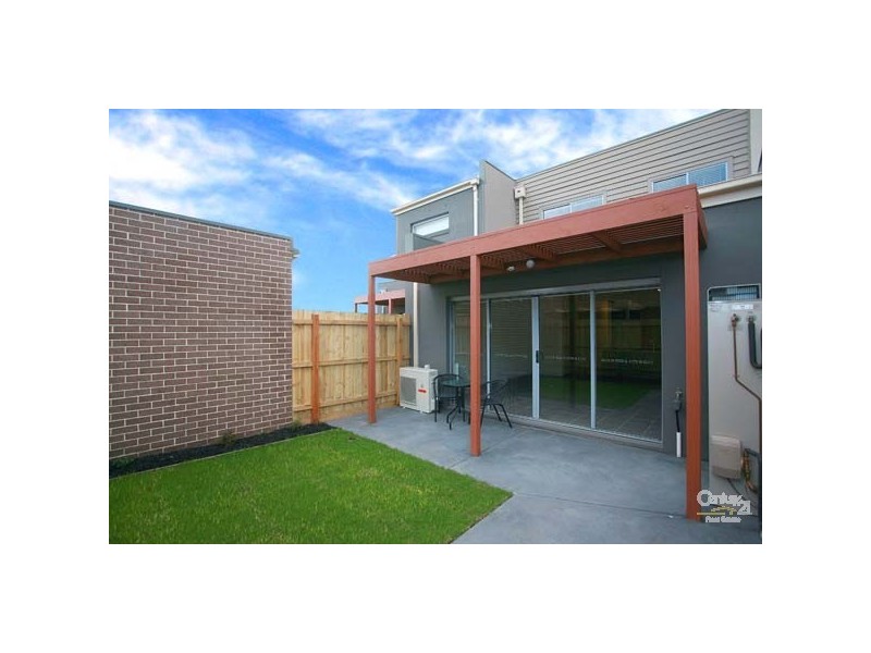 12 Allen Street, Dandenong VIC 3175