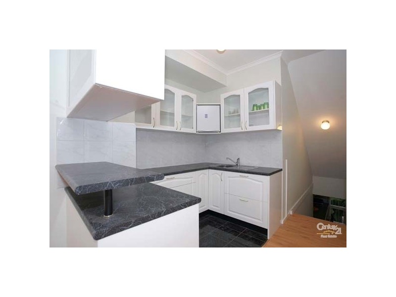 9 Gumbuya Close, Eumemmerring VIC 3177