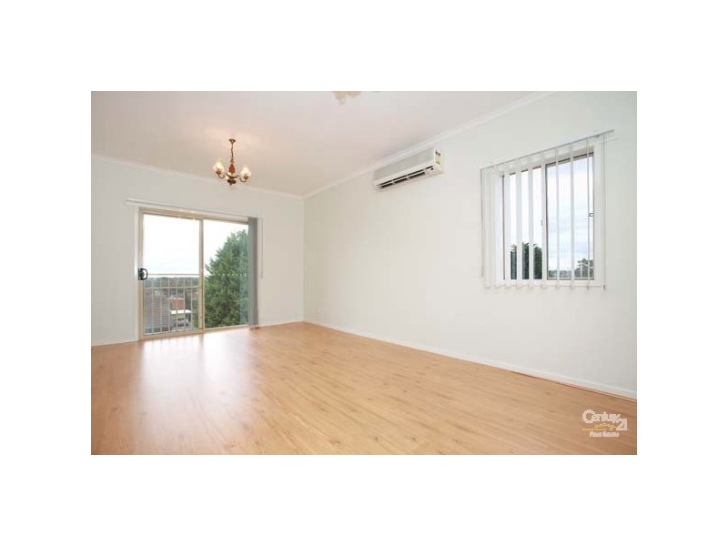 9 Gumbuya Close, Eumemmerring VIC 3177