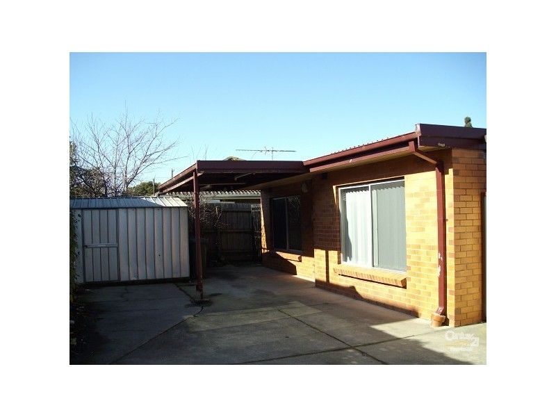 4/28 Jones Rd, Dandenong VIC 3175