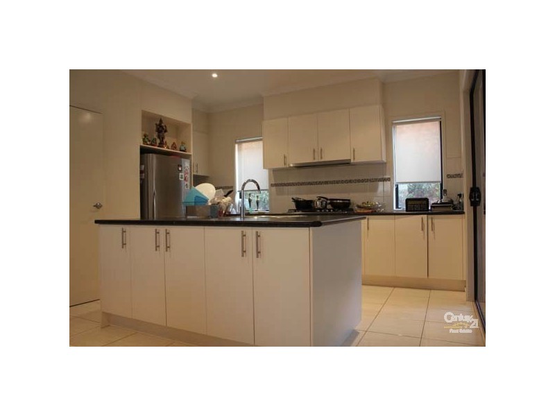 14 Bassett St, Dandenong VIC 3175
