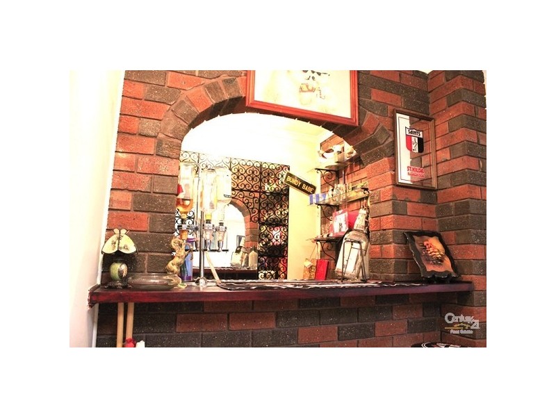 94 Rawdon Hill Drive, Dandenong North VIC 3175