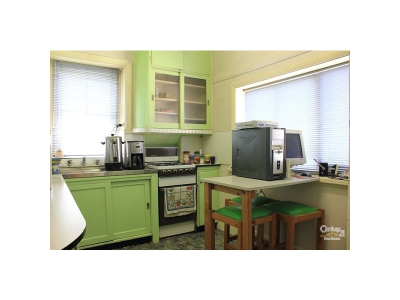 14/7-11 Hutton St, Dandenong VIC 3175