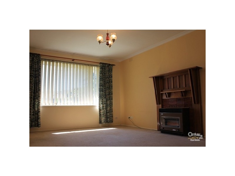 2/13 Carlisle Road, Hallam VIC 3803