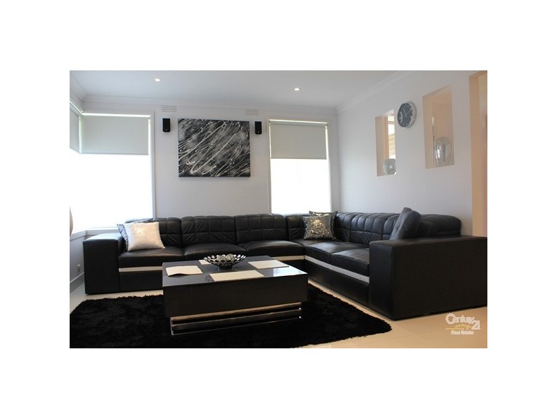 33 Kandra Street, Dandenong North VIC 3175