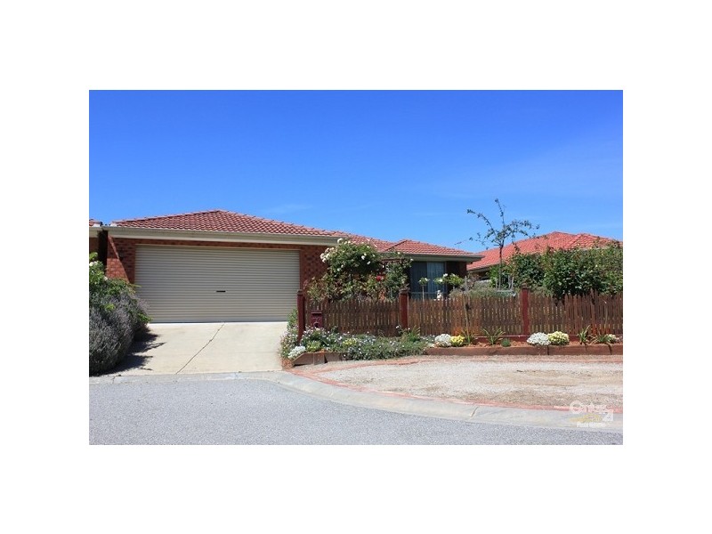 7 Castella Place, Hampton Park VIC 3976