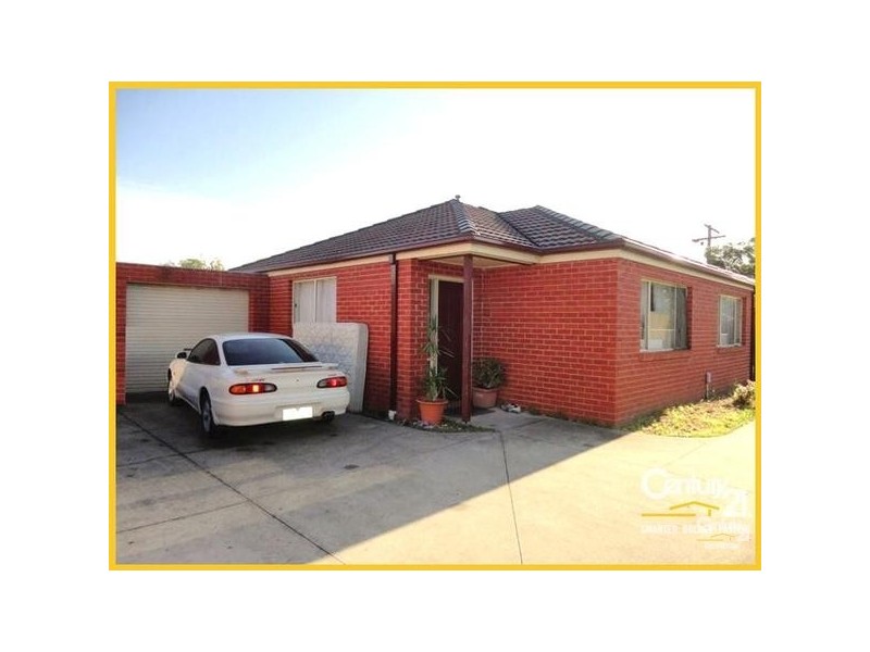 2/9 Wilma Ave,, Dandenong VIC 3175