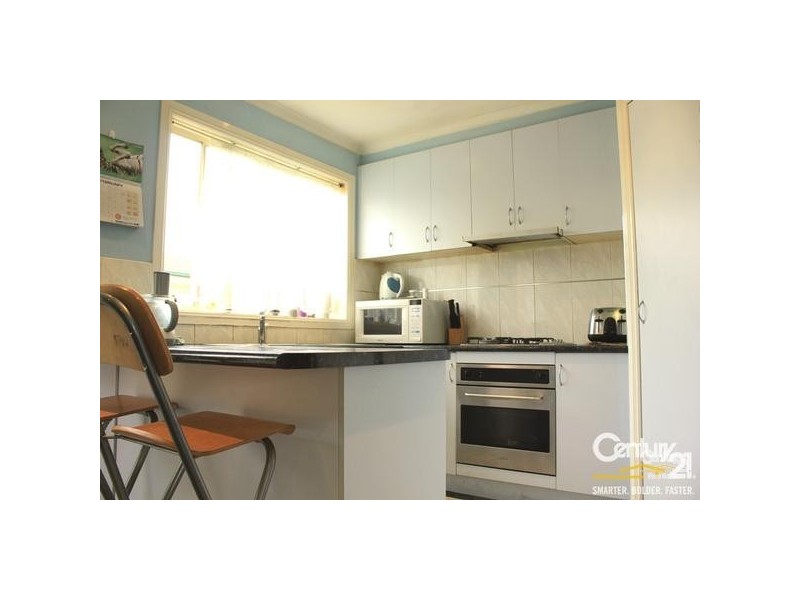 2/9 Wilma Ave,, Dandenong VIC 3175