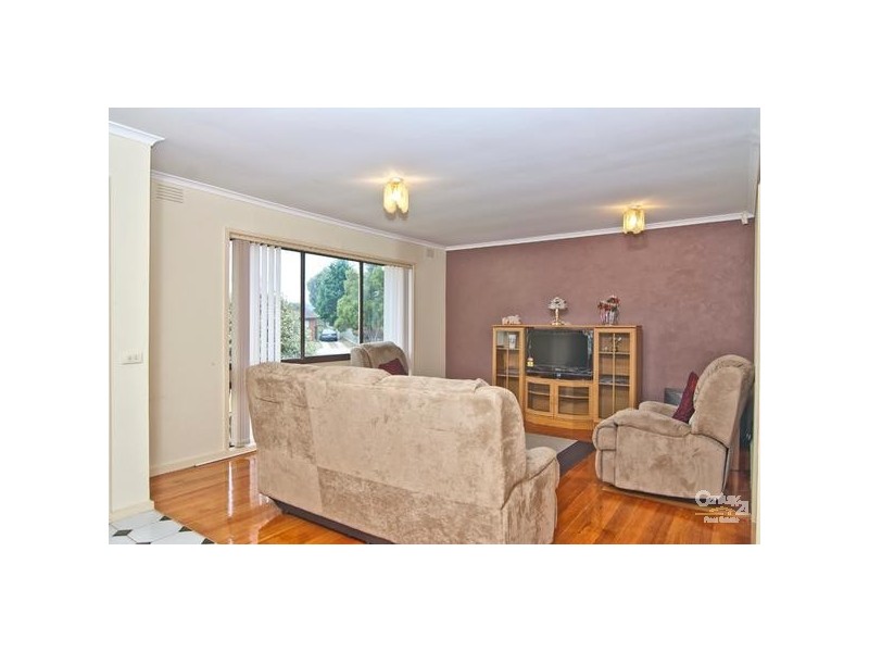12 Muirkirk Close, Endeavour Hills VIC 3802