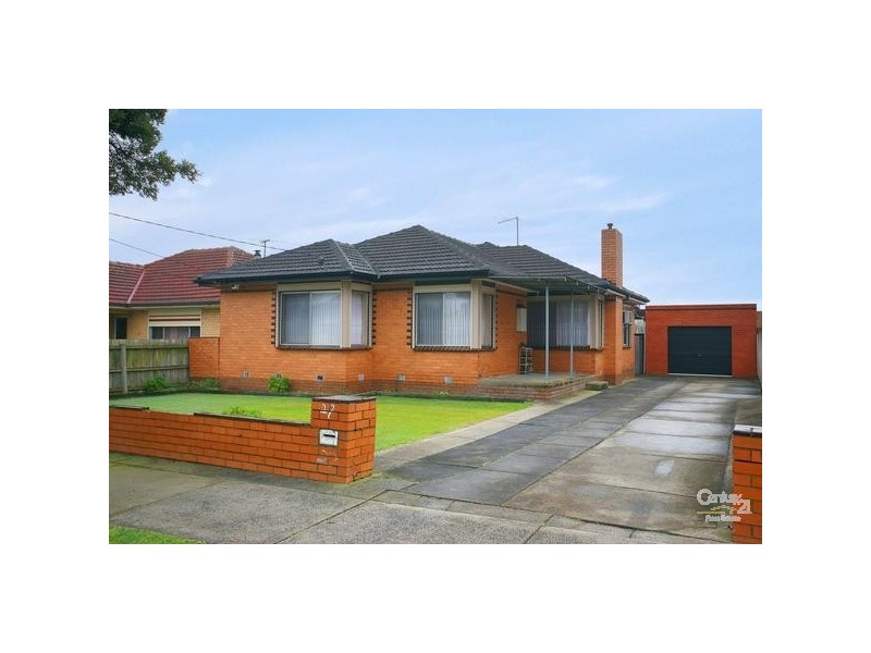 27 Morwell Avenue, Dandenong South VIC 3175