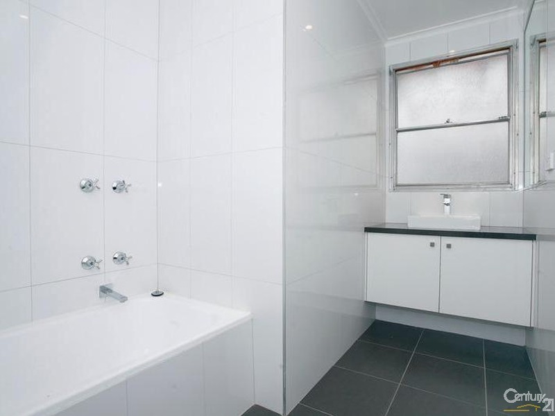 38 Scarlet Dr, Doveton VIC 3177