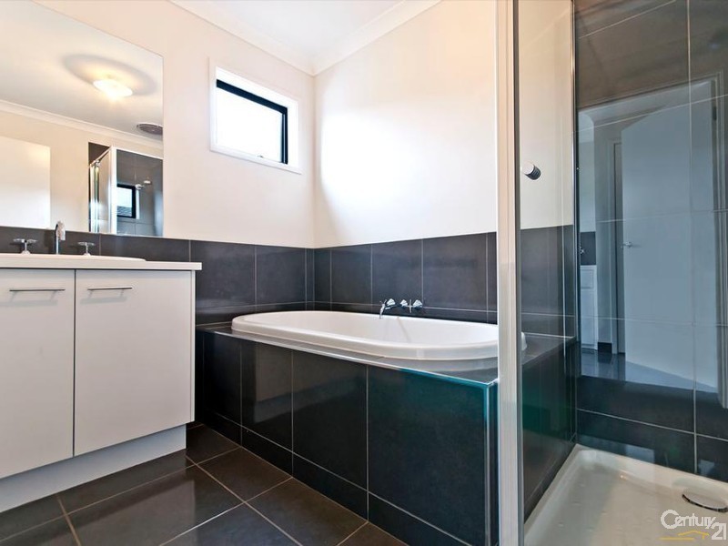 3 Channing Drive, Koroit VIC 3282