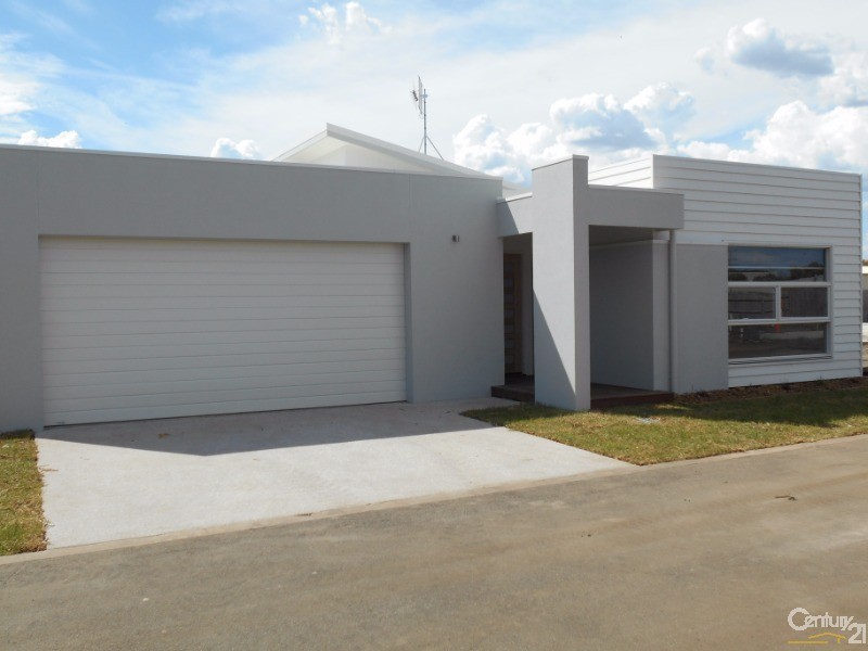 4/6  The Esplanade, Warrnambool VIC 3280